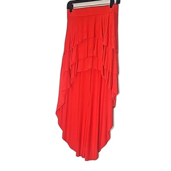 Skirt Ruffled Hi low Red Size Medium Mob Wife Sexy - Picture 1 of 6